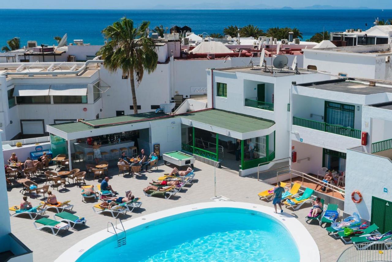 Apartamentos Elena Puerto del Carmen  Exterior photo